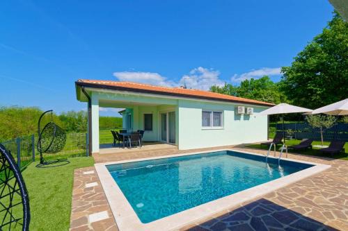 Radini House | Holiday Home Petar by Rent Istria