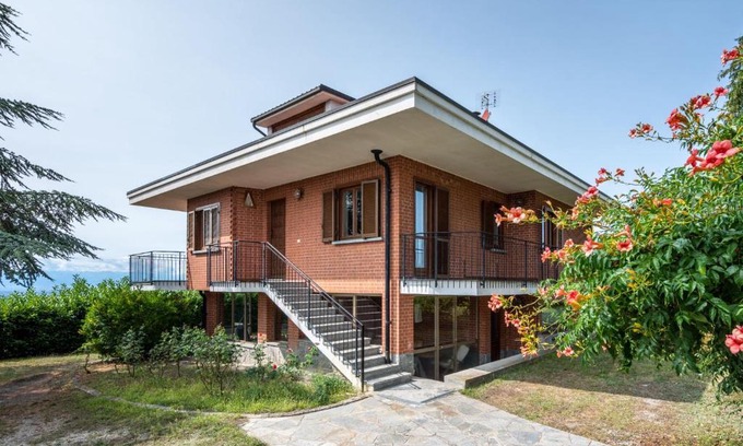 Bossolasco House | Holiday Home Pinetina by Interhome