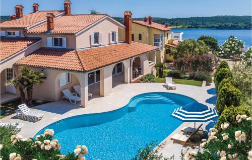 Pomer House | Holiday Home Pomer Ii