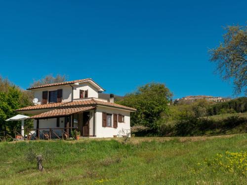 Sassofortino House | Holiday Home Querceto by Interhome