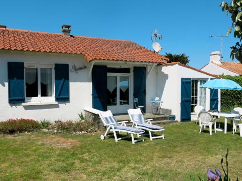 L'Epine House | Holiday Home Ramoutier by Interhome