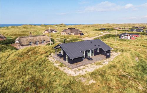 Klegod Strand House | Holiday Home Ringkøbing With A Fireplace 02