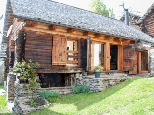 Malvaglia-dagro House | Holiday Home Rustico Cà dru Lurenz by Interhome