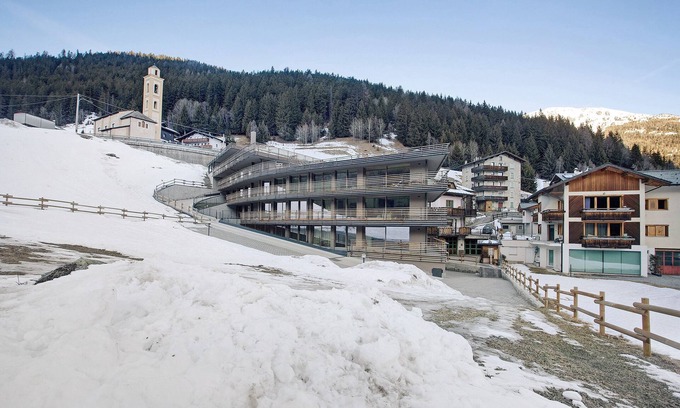 San Carlo House | Holiday Home 'San Carlo 1' with Mountain View, Private Terrace and Wi-Fi