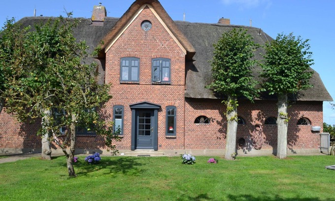 Borgsum House | Holiday home Seeadler