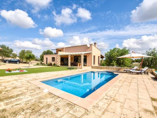 Sineu House | Holiday Home Son Tey by Interhome