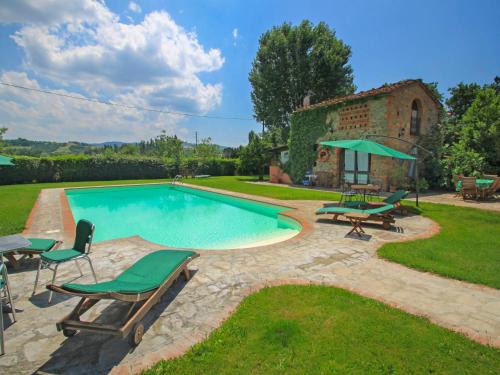 Laterina House | Holiday Home Tara by Interhome