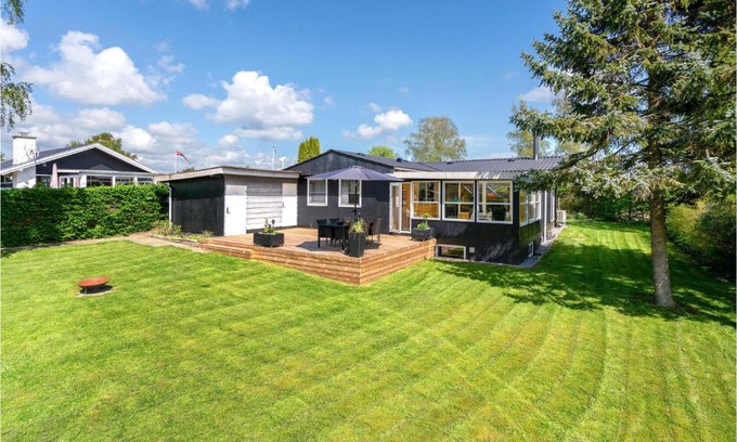 Hejlsminde Strand House | Holiday Home Teglager K-674