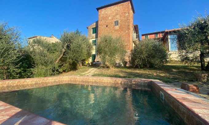 Castelnuovo d'Elsa House | Holiday Home Torre di Meo by Interhome