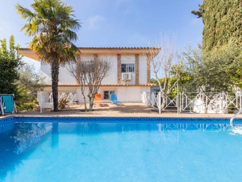 Tamarit House | Holiday Home Torre del Sol by Interhome