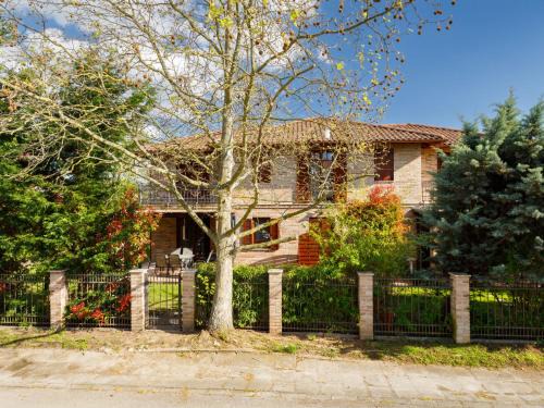 Balatonoszod House | Holiday Home Toscana by Interhome