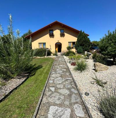 Trhove Sviny House | Holiday home U Luboše