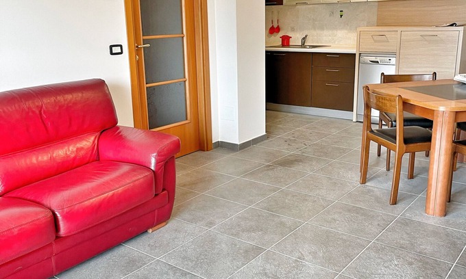 Porto Recanati House | Holiday Home 'Ville Et Mer - Porto Recanati' with Balcony and Wi-Fi