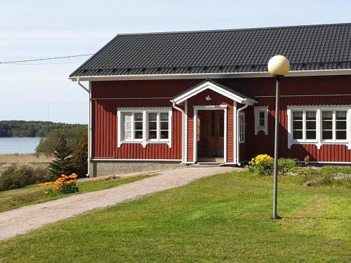 Sauvo House | Holiday Home Villa pääsky by Interhome