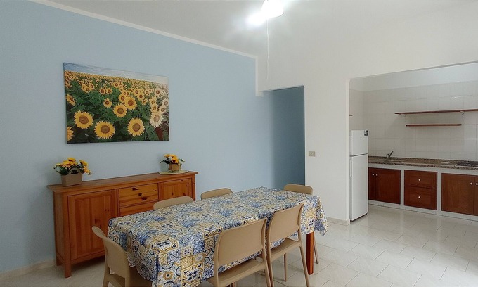 San Lorenzo House | Holiday Home 'Villetta a San Lorenzo 2' close to the Beach with Terrace & A/C