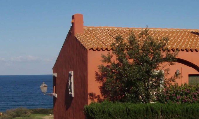 Portu Maga House | Holiday Home "Vista Mare" with Sea View, Private Terrace & A/C