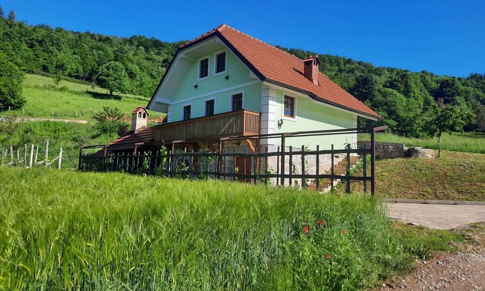Semic House | Holiday home with a view