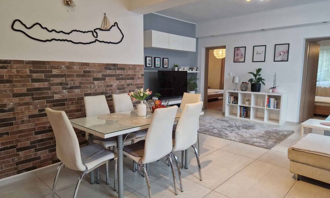 Balatonbereny House | Holiday home with washing machine and dish washer