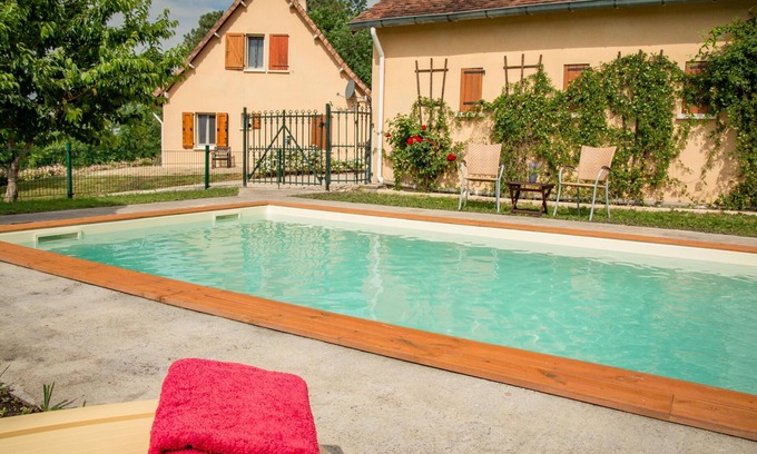 Monbazillac House | Holiday home with private pool and views
