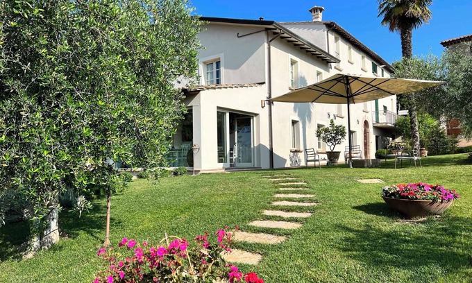 SantʼEgidio House | Holiday home with pool, whirlpool and solarium