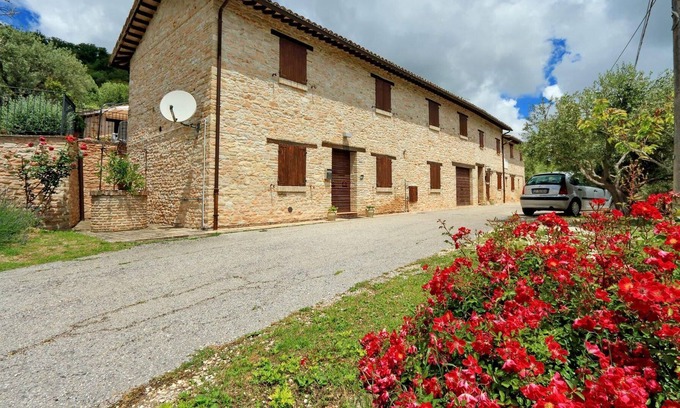 San Severino Marche House | Holiday house San Severino Marche for 1 - 10 persons with 5 bedrooms - Holiday home