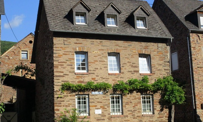 Bruttig House | Holiday house "An den Moselwiesen"