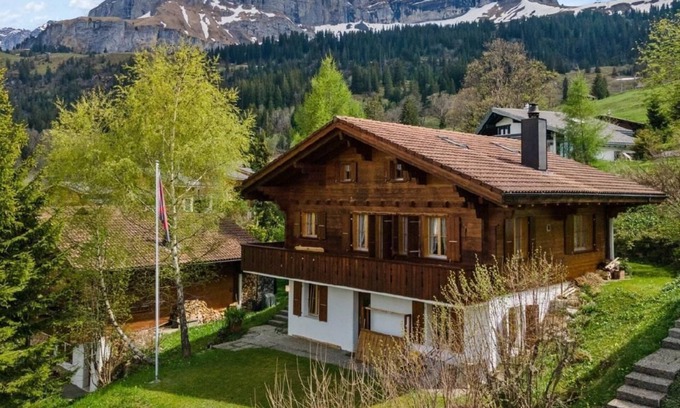 Axalp Ski Chalet | Holiday house Axalp for 1 - 5 persons with 3 bedrooms - Holiday house