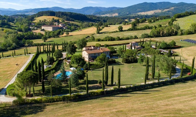 Bibbiena House | Holiday house Bibbiena for 1 - 8 persons with 4 bedrooms - Holiday home