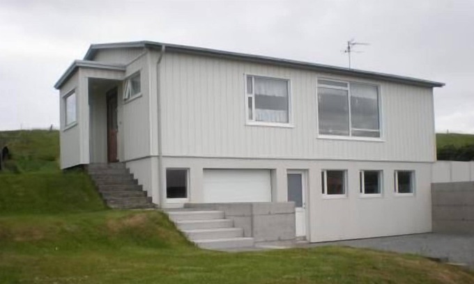 Budardalur House | Holiday house Búðardalur for 1 - 4 persons with 3 bedrooms - Holiday home