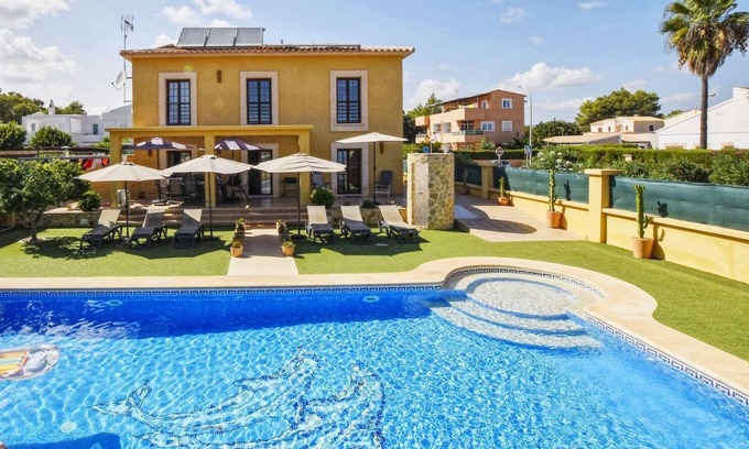Sa Coma House | Holiday house Cala Millor for 1 - 8 persons with 4 bedrooms - Holiday house