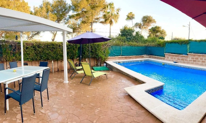 Cala Pi House | Holiday house Cala Pi for 1 - 8 persons with 4 bedrooms - Twin house