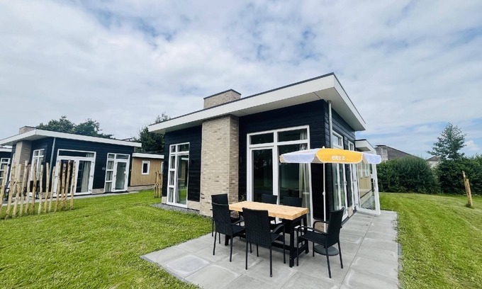 Dirkshorn House | Holiday house Dirkshorn for 1 - 6 persons with 3 bedrooms - Holiday home