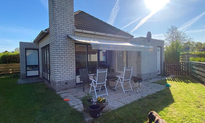 Dirkshorn House | Holiday house Dirkshorn for 1 - 5 persons with 3 bedrooms - Holiday home