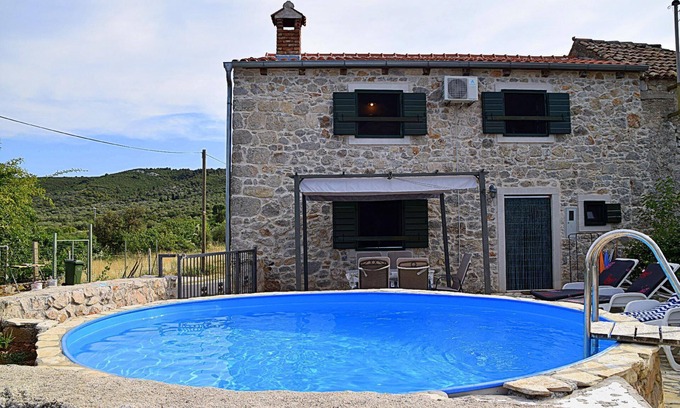 Dobropoljana House | Holiday house Dobropoljana for 1 - 5 persons with 2 bedrooms - Twin house