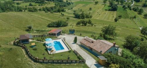 Gologoricki Dol House | Holiday house Dol