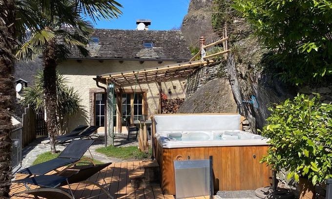 Acquarossa House | Holiday house Dongio for 1 - 4 persons with 2 bedrooms - Detached holiday house