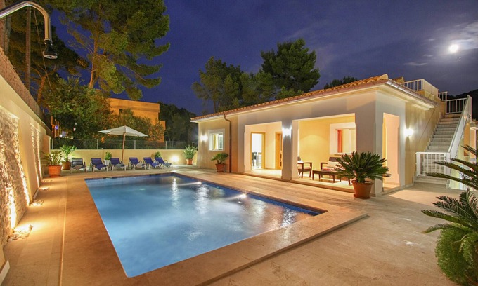 Cala San Vicente Ski Chalet | Holiday House with private pool and AC close to Pollenca, Mallorca