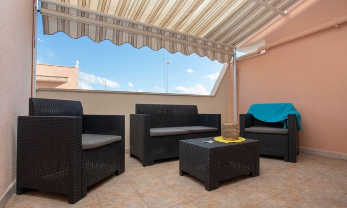 Torre Lapillo House | Holiday house for rent with terrace (TL66B)