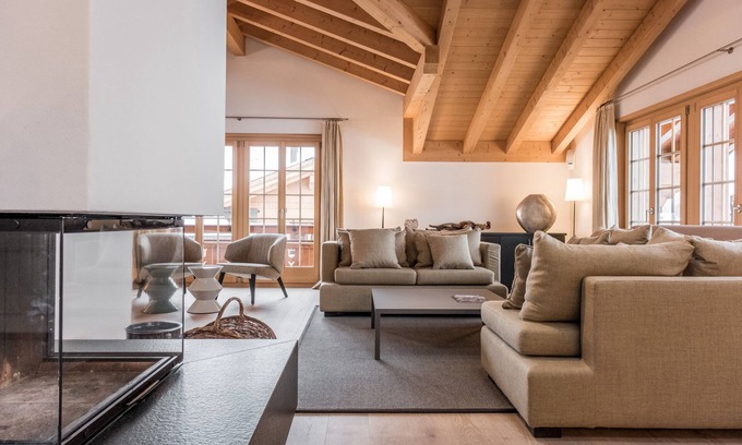 Grindelwald Ski Chalet | Holiday house Grindelwald for 1 - 12 persons with 6 bedrooms - Detached holiday house