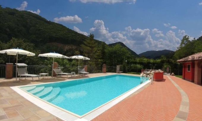Camporgiano House | Holiday house in an absolutely secluded location