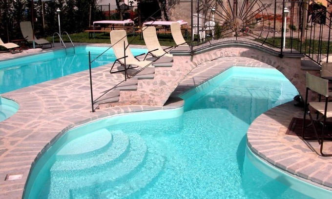 Piosina House | Holiday house Citta' di Castello for 1 - 27 persons with 10 bedrooms - Holiday home