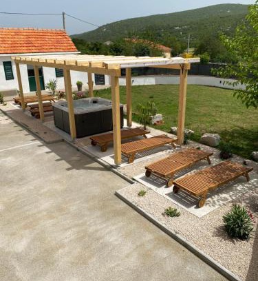 Neoric House | Holiday house Ivan 2