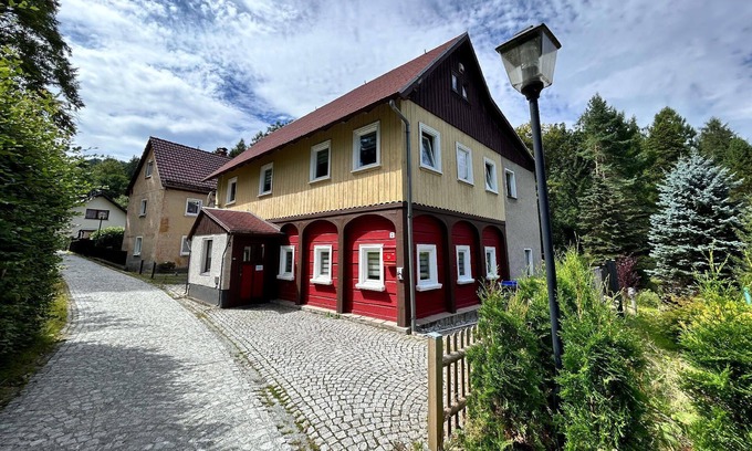 Oybin House | Holiday house Oybin for 1 - 12 persons with 3 bedrooms - Holiday house