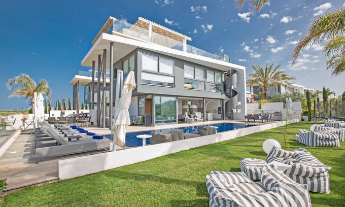 Kapparis House | Holiday house Paralimni for 1 - 10 persons with 4 bedrooms - Holiday house