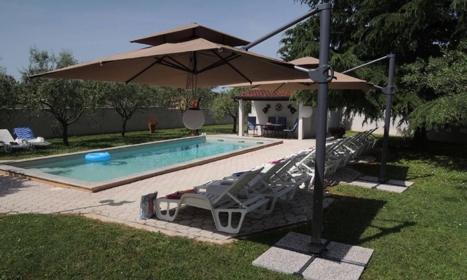 Vrvari House | Holiday house Poreč for 1 - 4 persons with 2 bedrooms - Holiday home