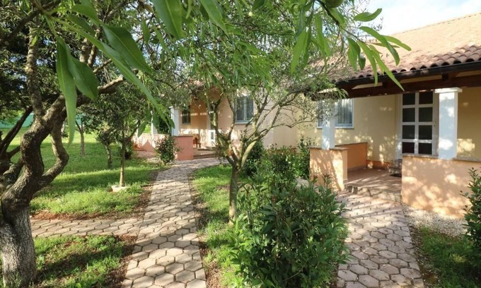 Vrvari House | Holiday house Poreč for 1 - 4 persons with 2 bedrooms - Holiday home