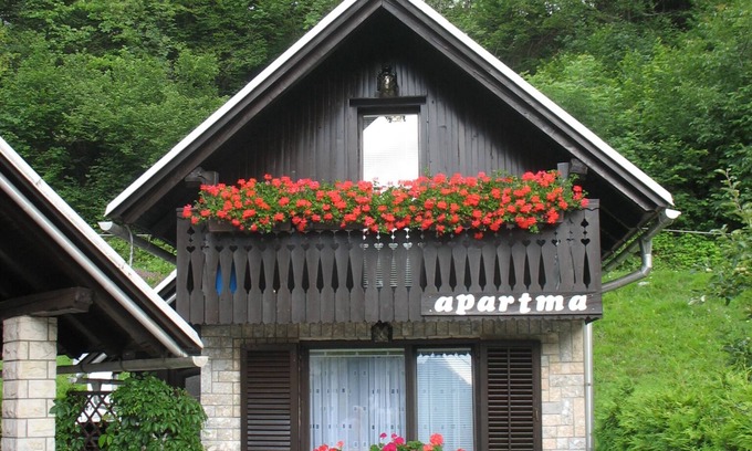 Bohinjska Bistrica House | Holiday house in alpine area, close vicinity to ski slopes, lake, cycling route