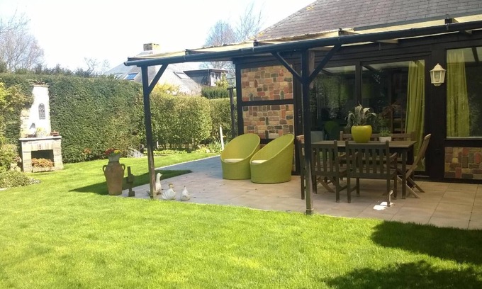 Stavenisse House | Holiday house Stavenisse for 1 - 4 persons with 2 bedrooms - Row house
