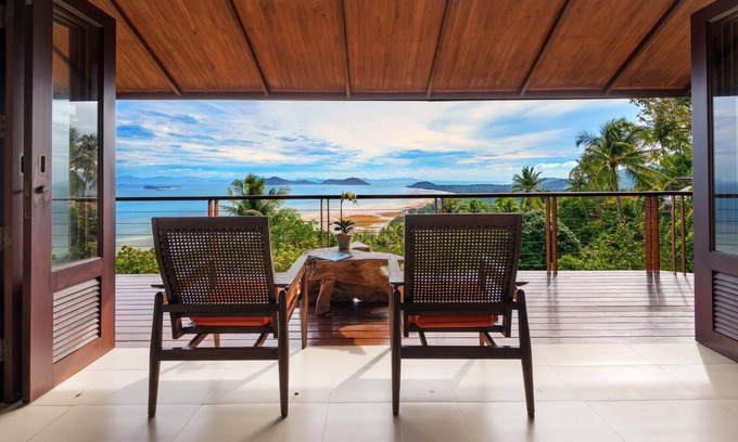 Laem Set House | Holiday house Taling Ngam for 1 - 10 persons with 5 bedrooms - Holiday home