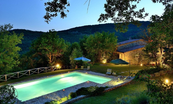 Umbertide House | Holiday house Umbertide for 1 - 8 persons with 4 bedrooms - Holiday house